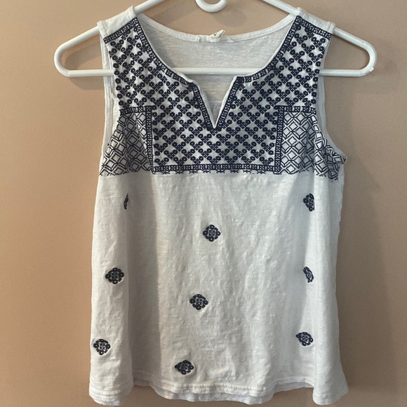 beachlunchlounge Tops - Beach lunch lounge tank